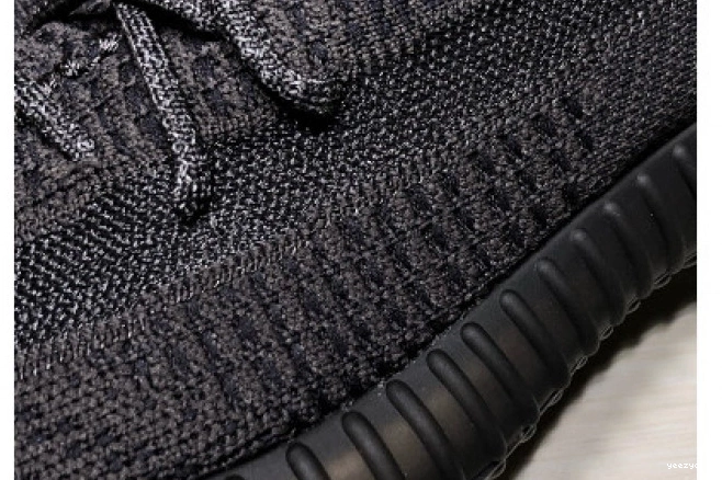 BLACK FU9006 350 V2 MENS YEEZY ADIDAS BOOST 0821